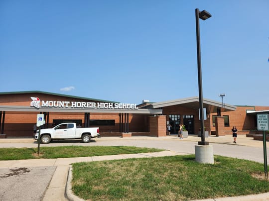 Mt Horeb High 540x404 Mt Horeb High School serving residents of Mt Horeb and nearby areas