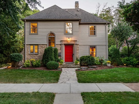 2-story Colonial Home typical of Vilas