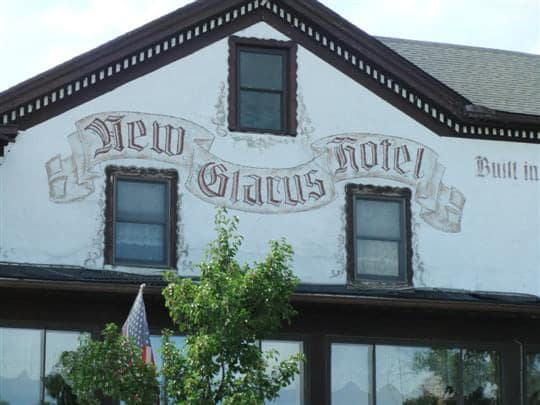 New Glarus Hotel