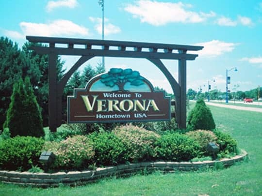 Cross Plains Welcome Sign